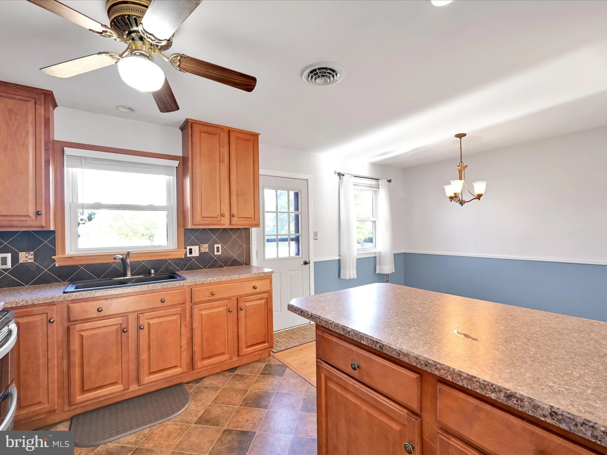 Ephrata, Pennsylvania 17522, United States, 3 Bedrooms Bedrooms, ,2 BathroomsBathrooms,Residential,Coming Soon,224228