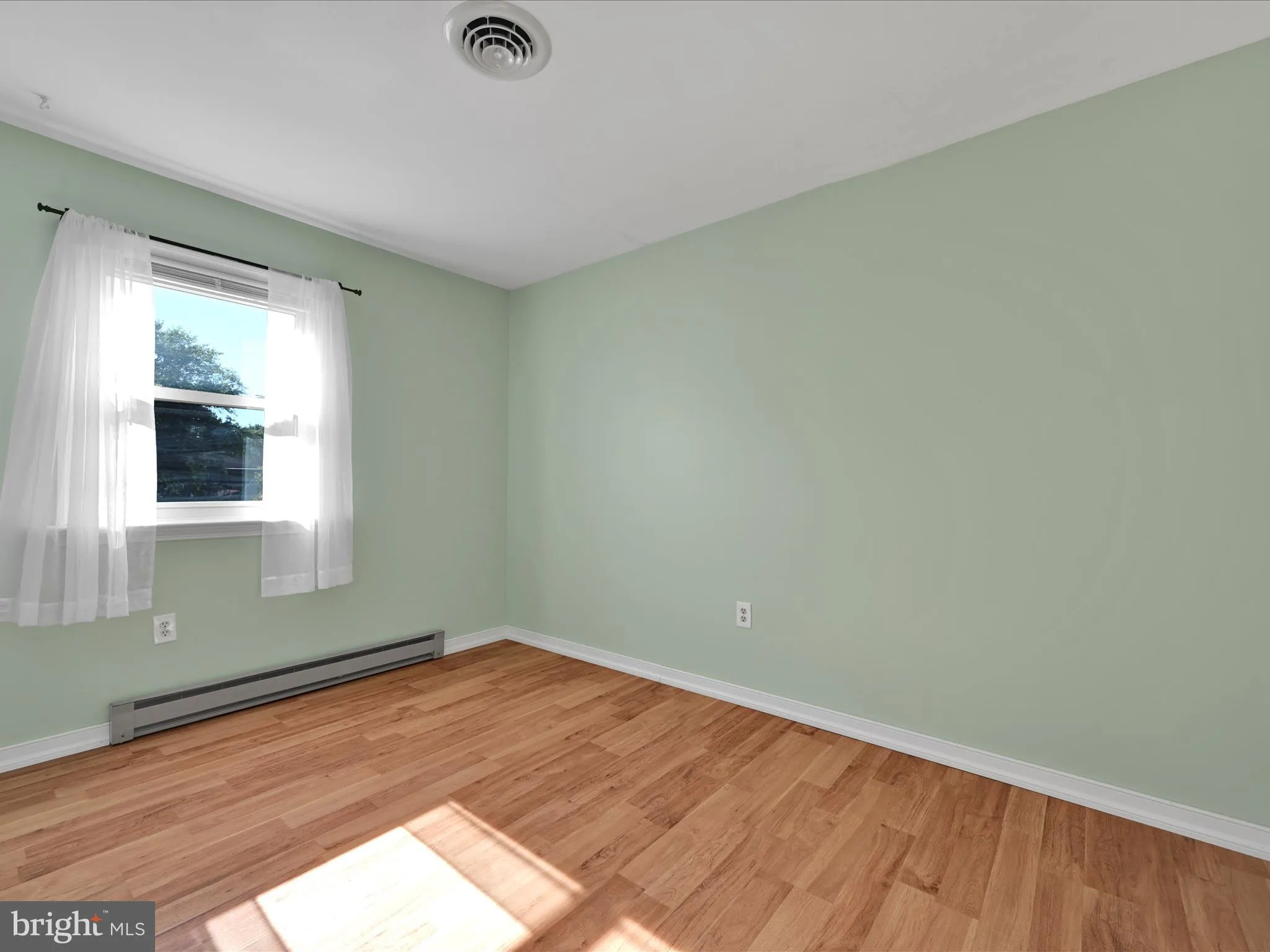 Ephrata, Pennsylvania 17522, United States, 3 Bedrooms Bedrooms, ,2 BathroomsBathrooms,Residential,Coming Soon,224228