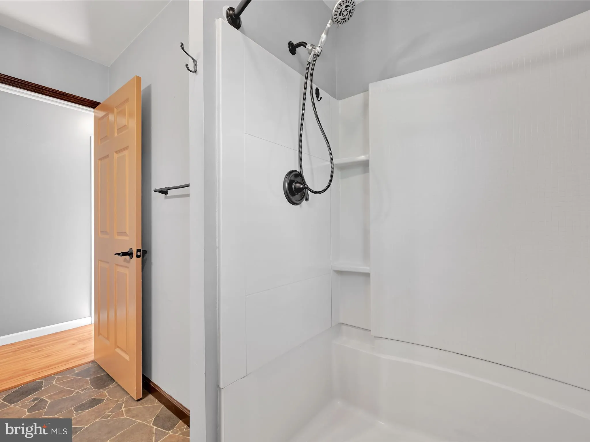 Ephrata, Pennsylvania 17522, United States, 3 Bedrooms Bedrooms, ,2 BathroomsBathrooms,Residential,Coming Soon,224228