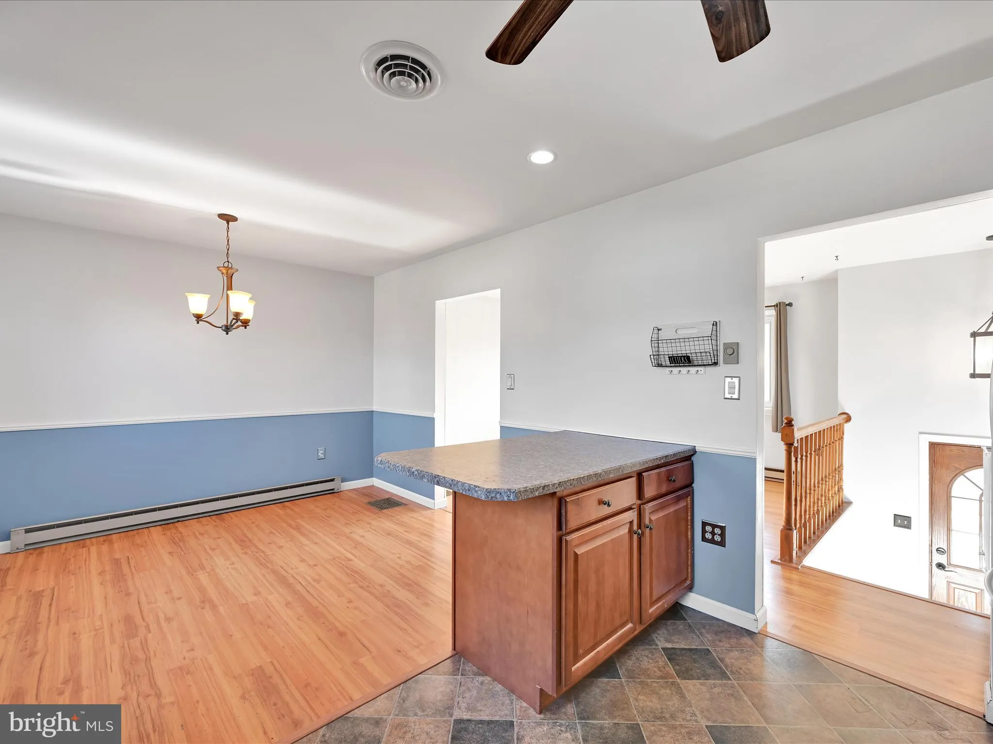 Ephrata, Pennsylvania 17522, United States, 3 Bedrooms Bedrooms, ,2 BathroomsBathrooms,Residential,Coming Soon,224228