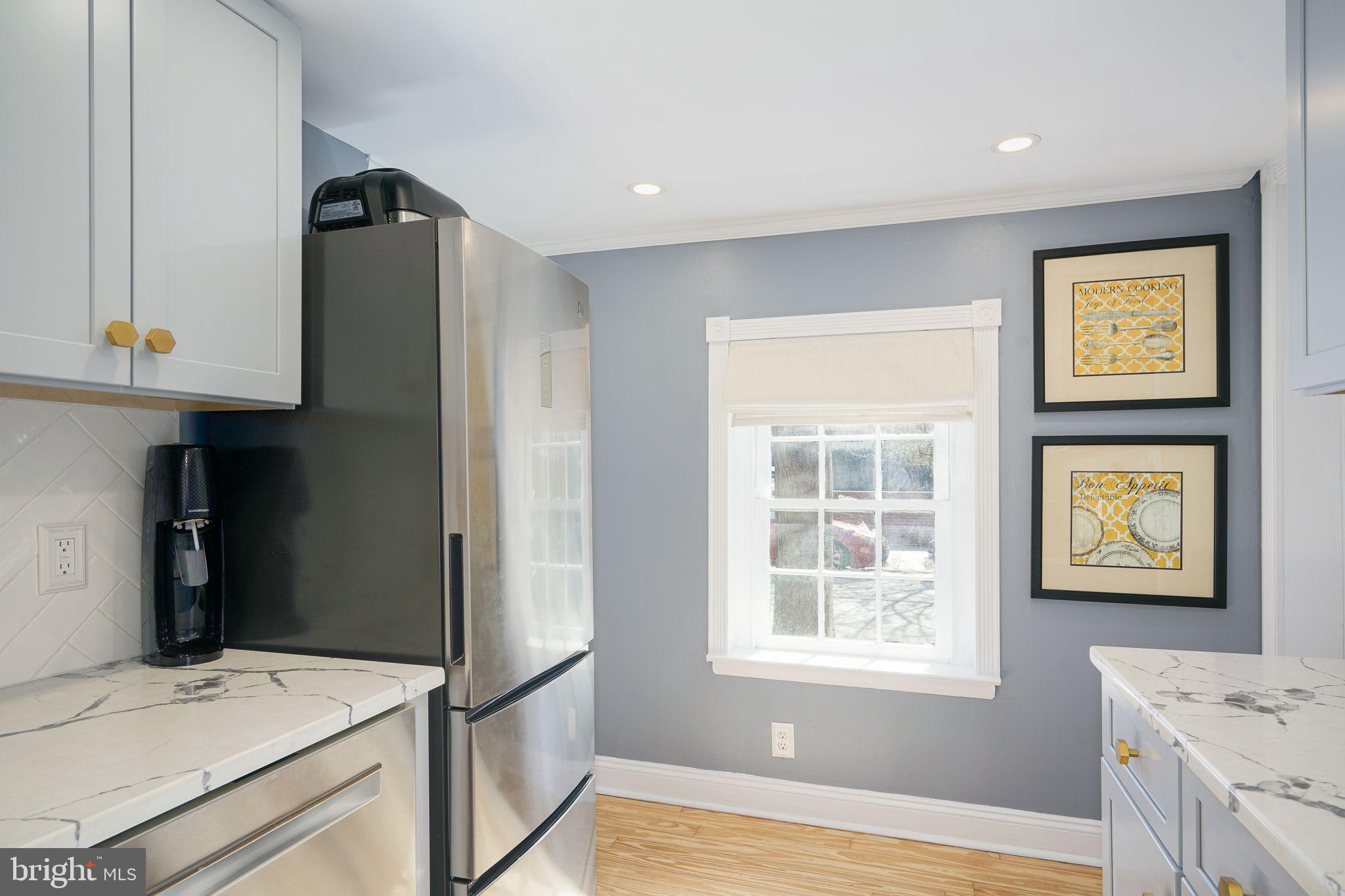 WASHINGTON SQ - Residential