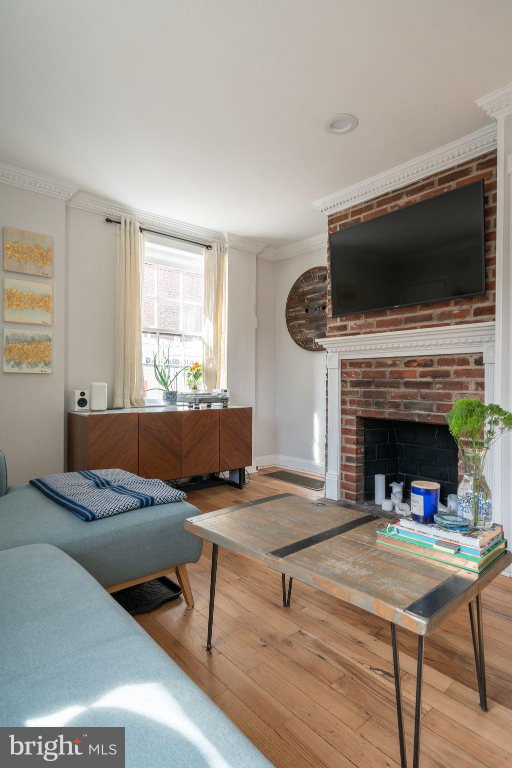 WASHINGTON SQ - Residential