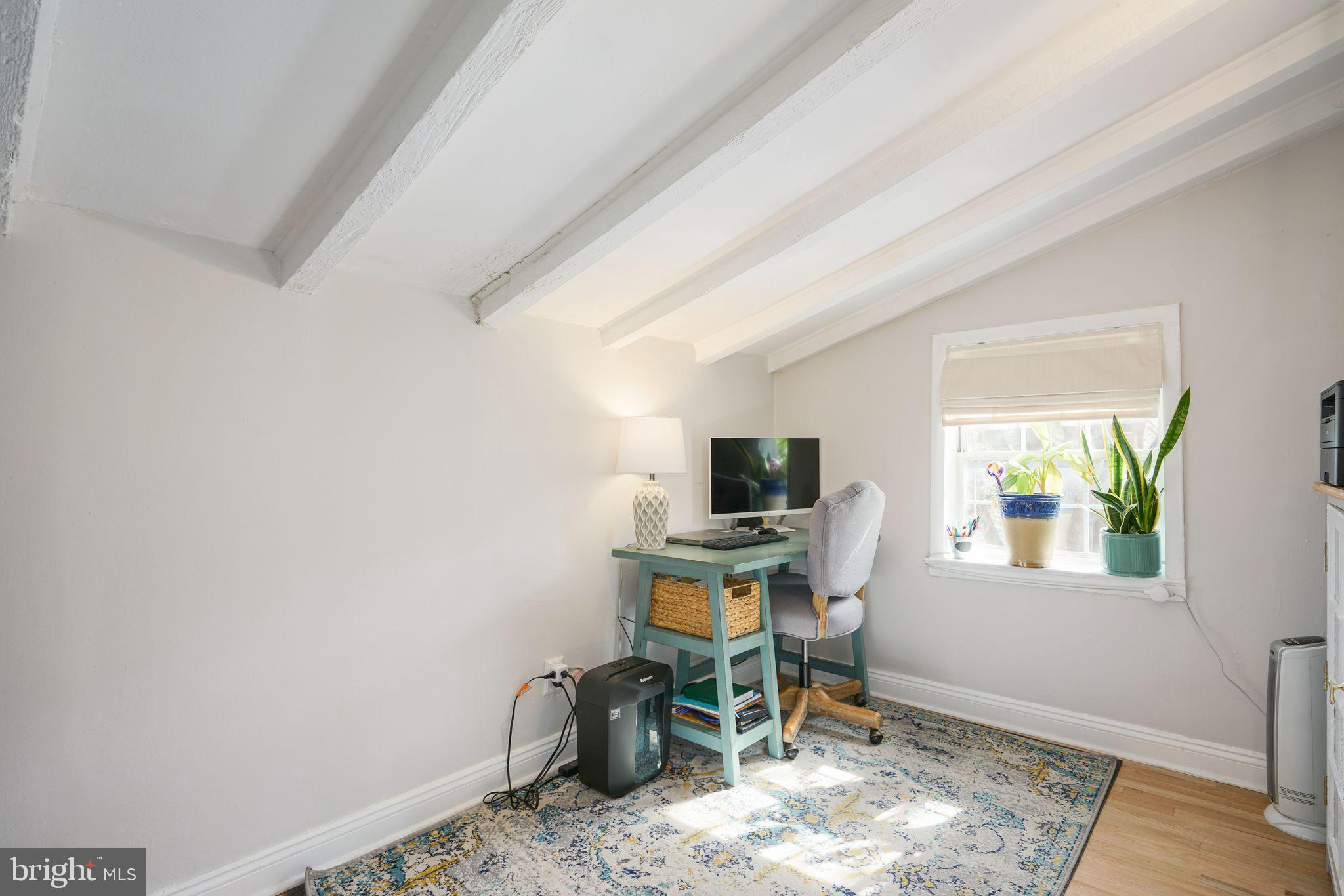 WASHINGTON SQ - Residential