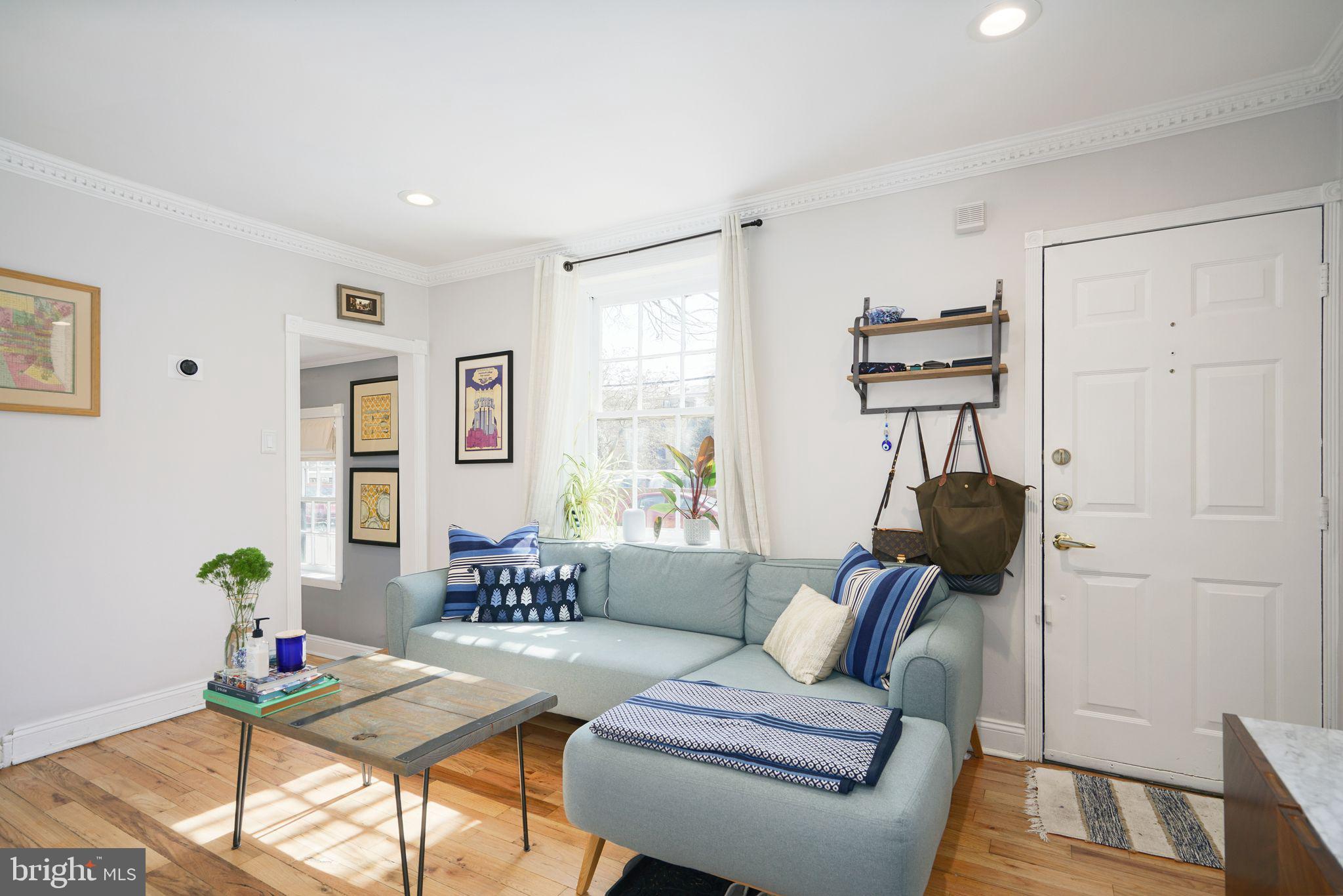 WASHINGTON SQ - Residential