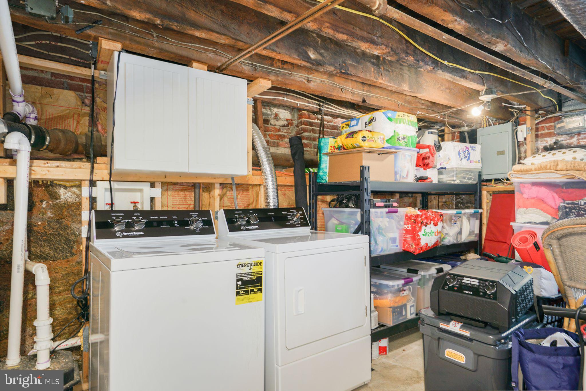 WASHINGTON SQ - Residential