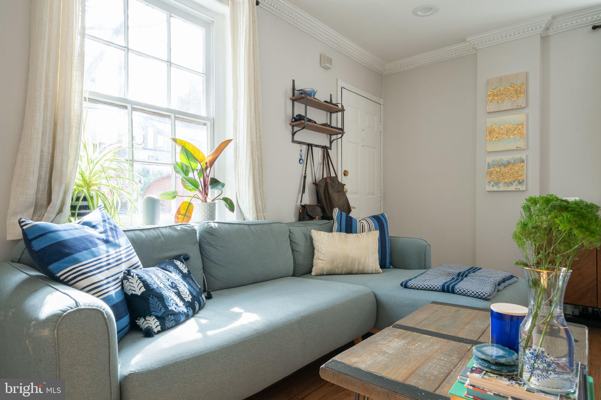 WASHINGTON SQ - Residential