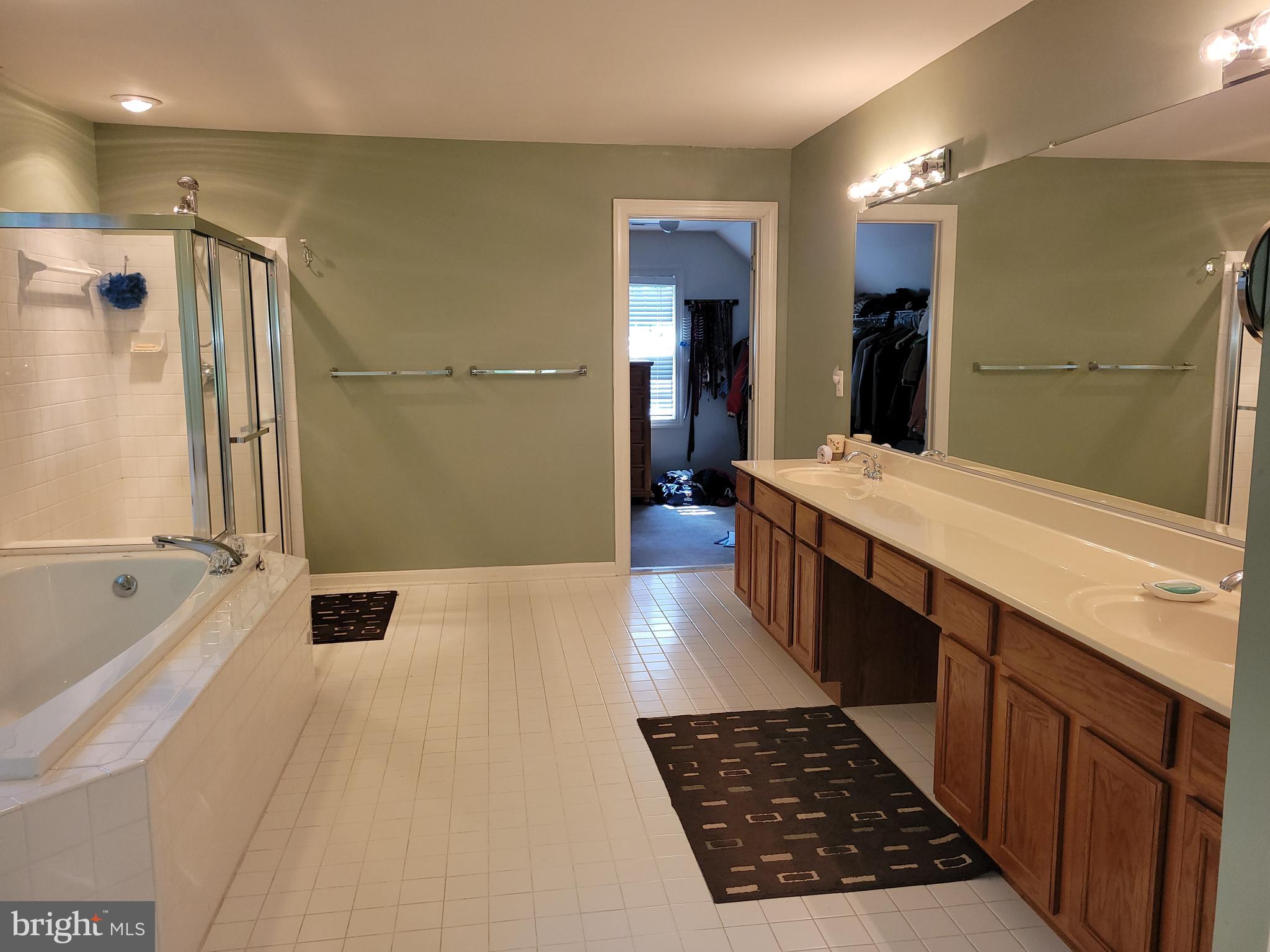 MANRESA OVERLOOK - Residential Lease