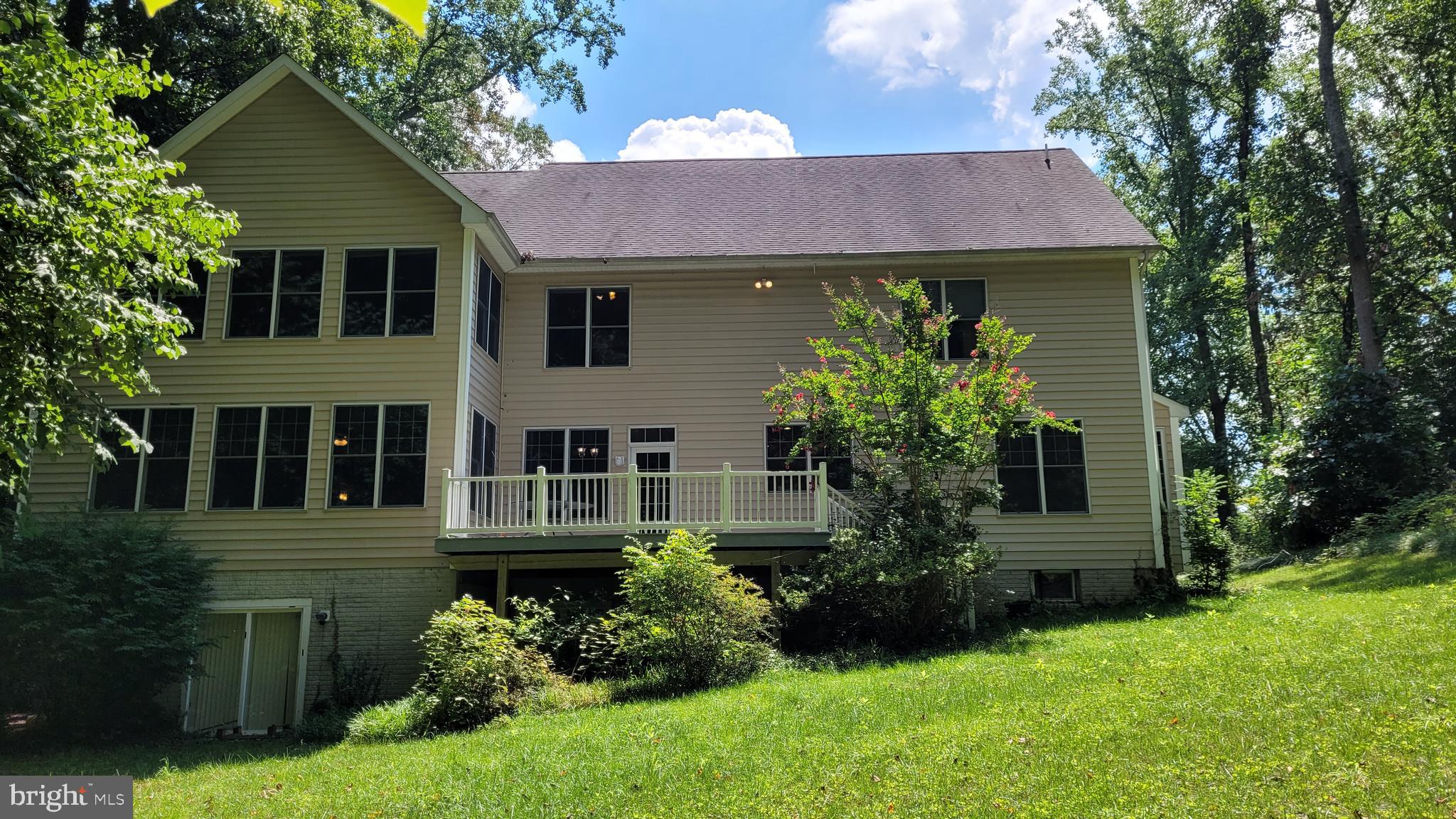 MANRESA OVERLOOK - Residential Lease