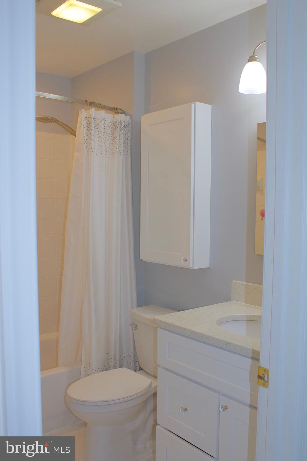 MCNAIR FARMS LANDBAY - Residential