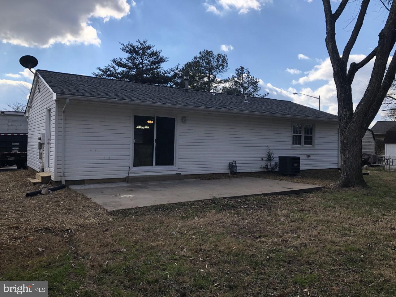 DALE CITY - Residential Lease