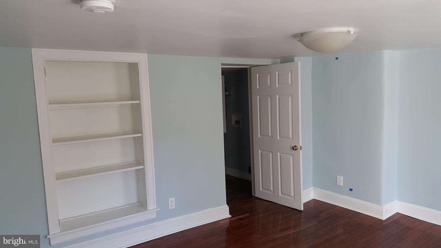 ROXBOROUGH - Residential Lease