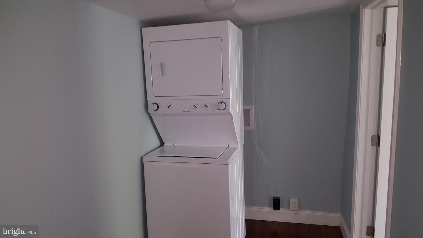 ROXBOROUGH - Residential Lease