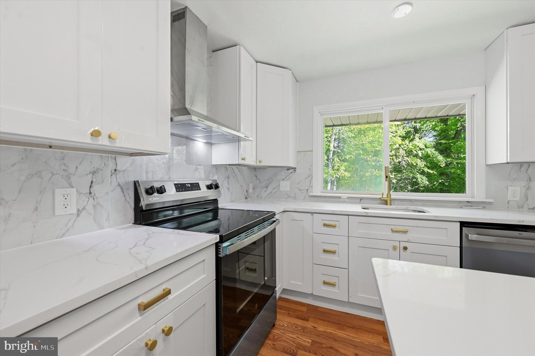 CARRCROFT - Residential