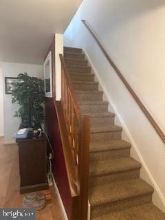 WINDSOR VILLAGE - Residential Lease