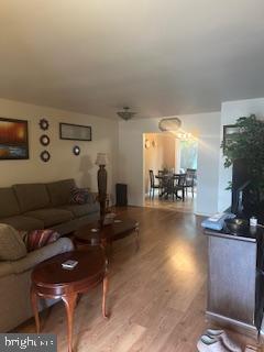 WINDSOR VILLAGE - Residential Lease