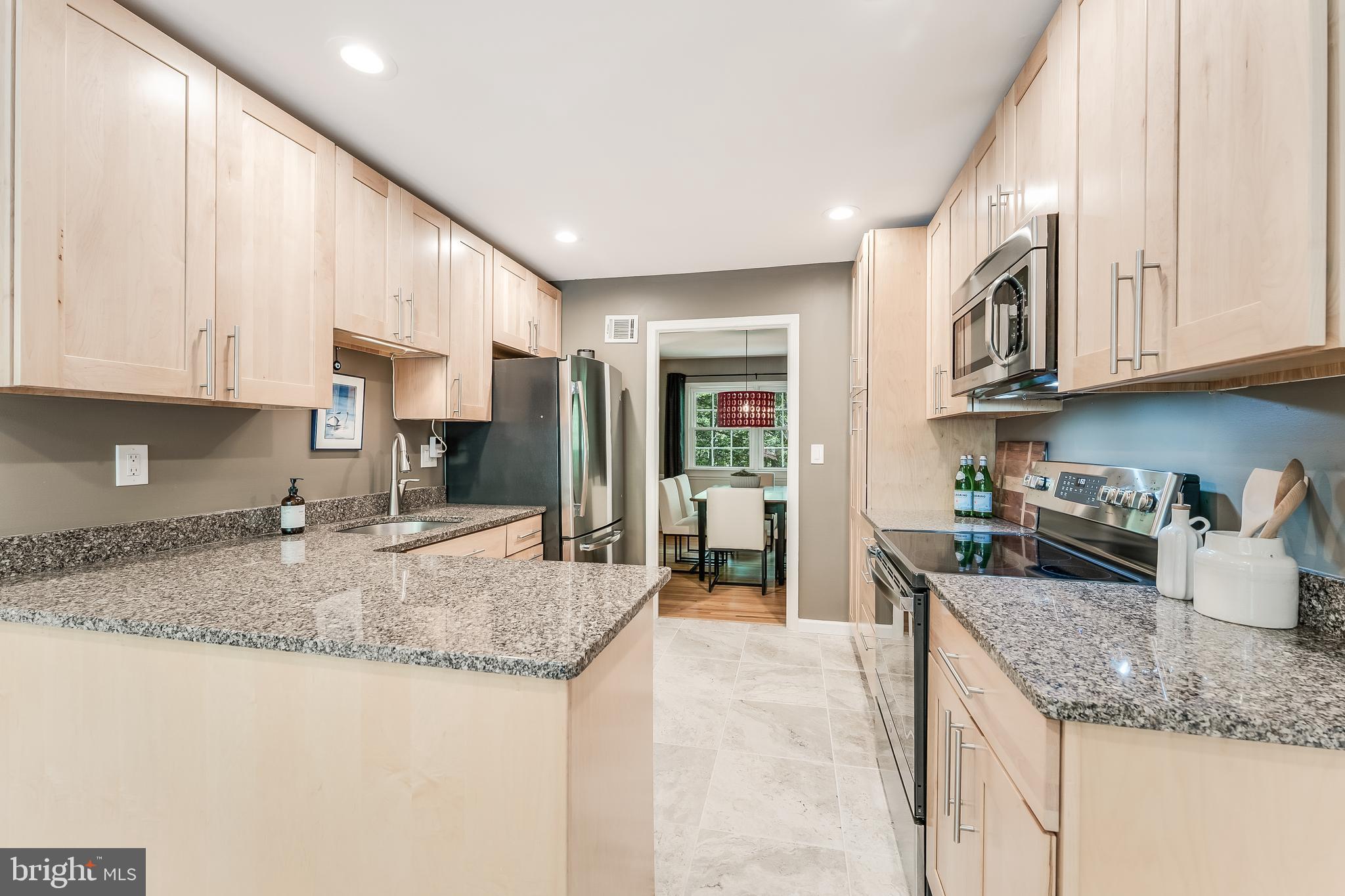 RESTON - Residential