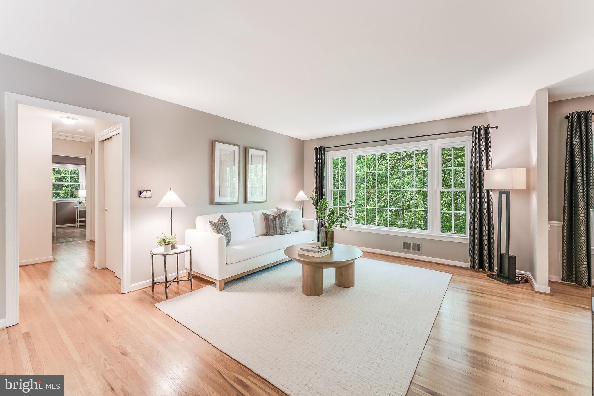 RESTON - Residential