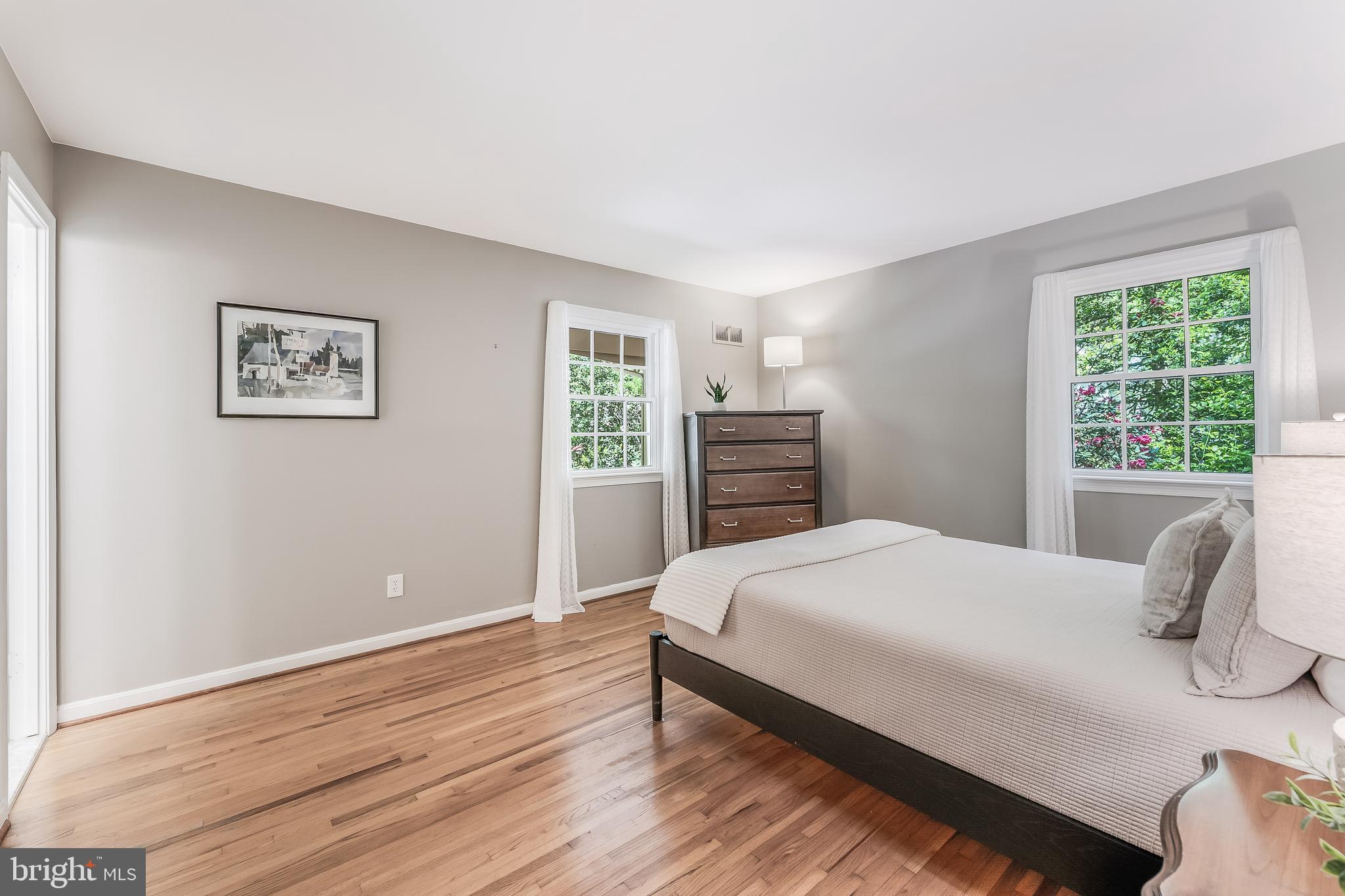 RESTON - Residential