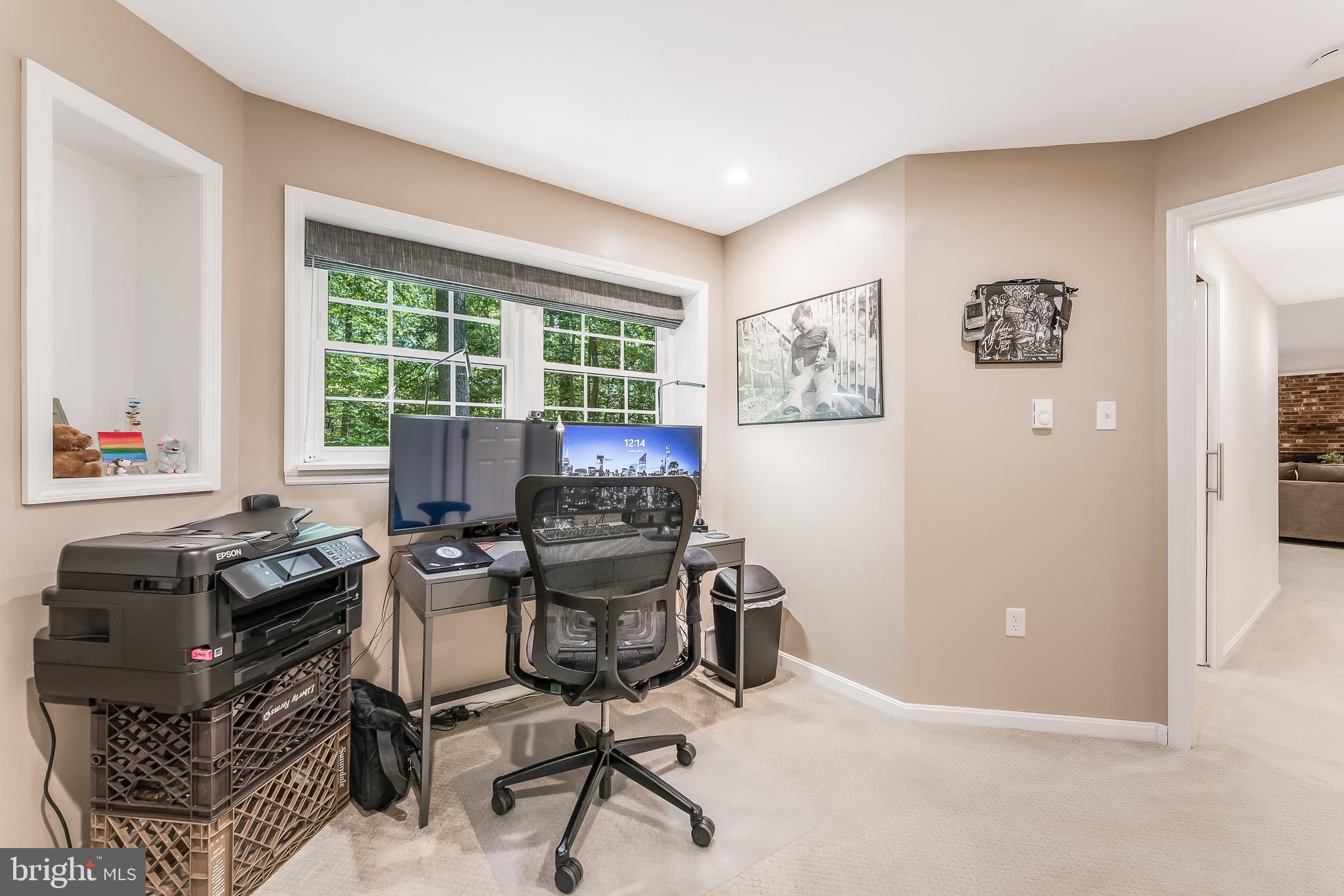 RESTON - Residential