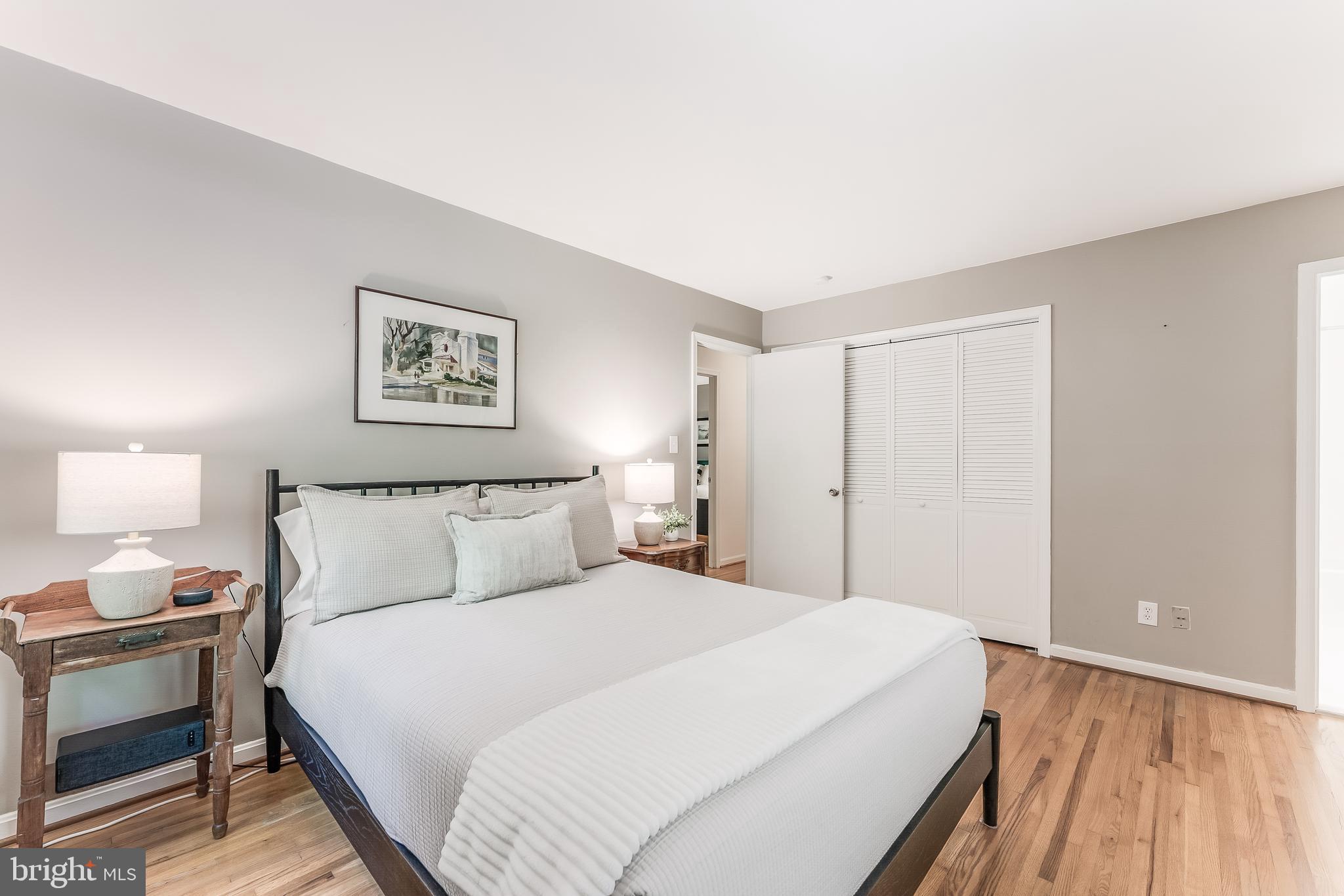 RESTON - Residential