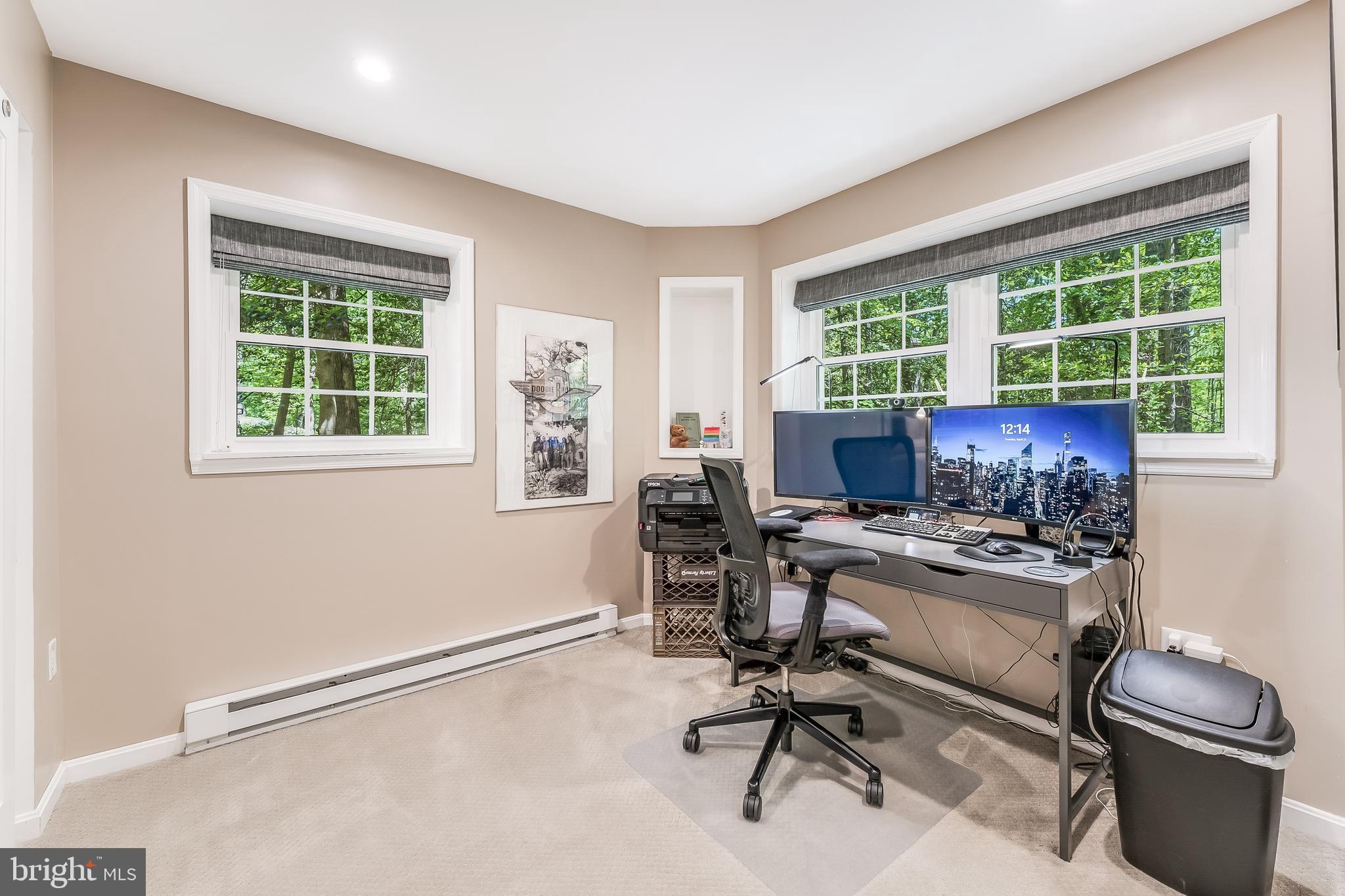 RESTON - Residential