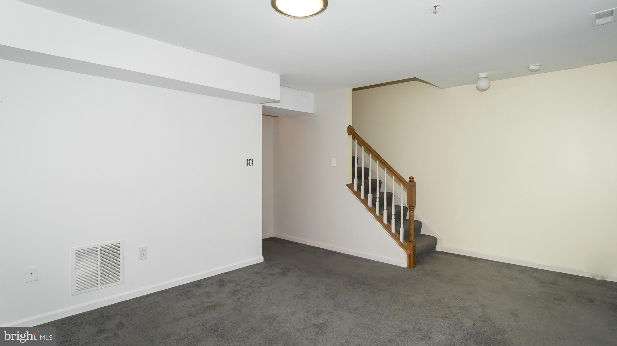 VILLAGE OF LONG REACH - Residential