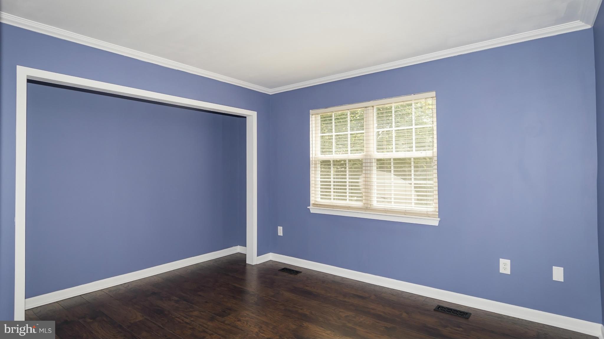 VILLAGE OF LONG REACH - Residential