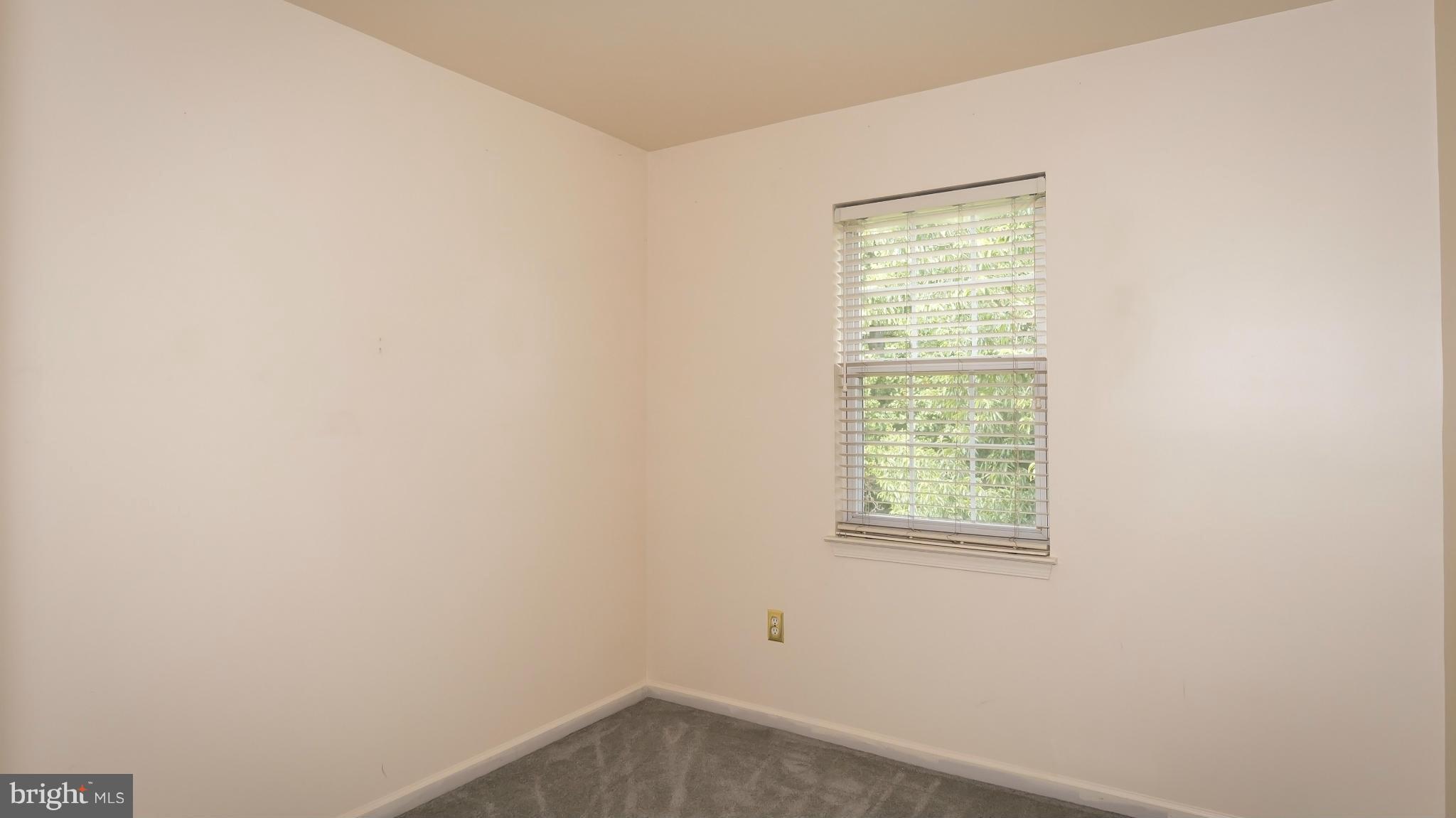 VILLAGE OF LONG REACH - Residential