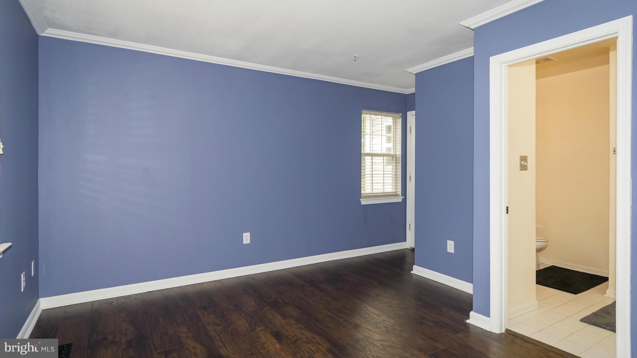 VILLAGE OF LONG REACH - Residential