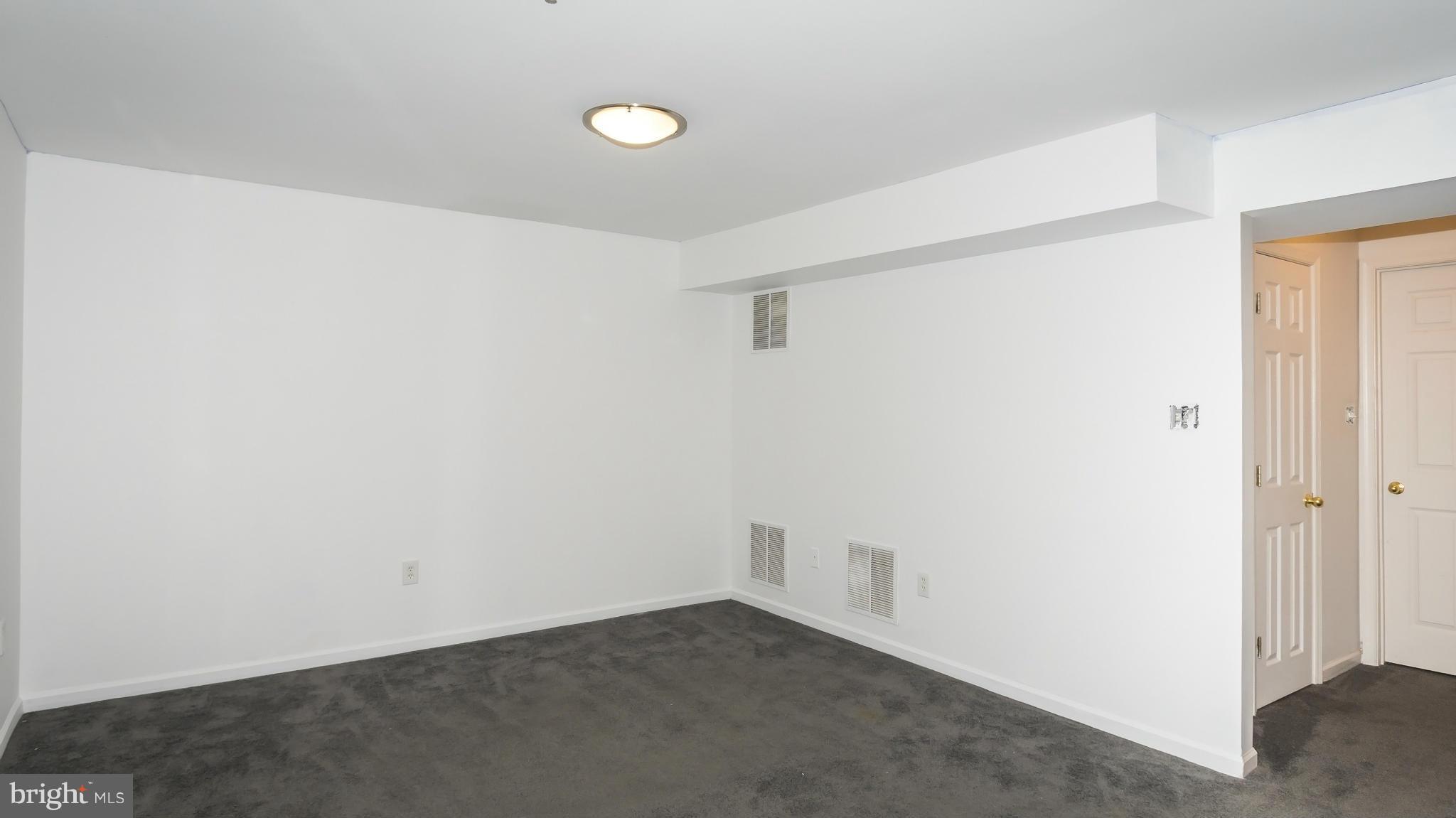 VILLAGE OF LONG REACH - Residential