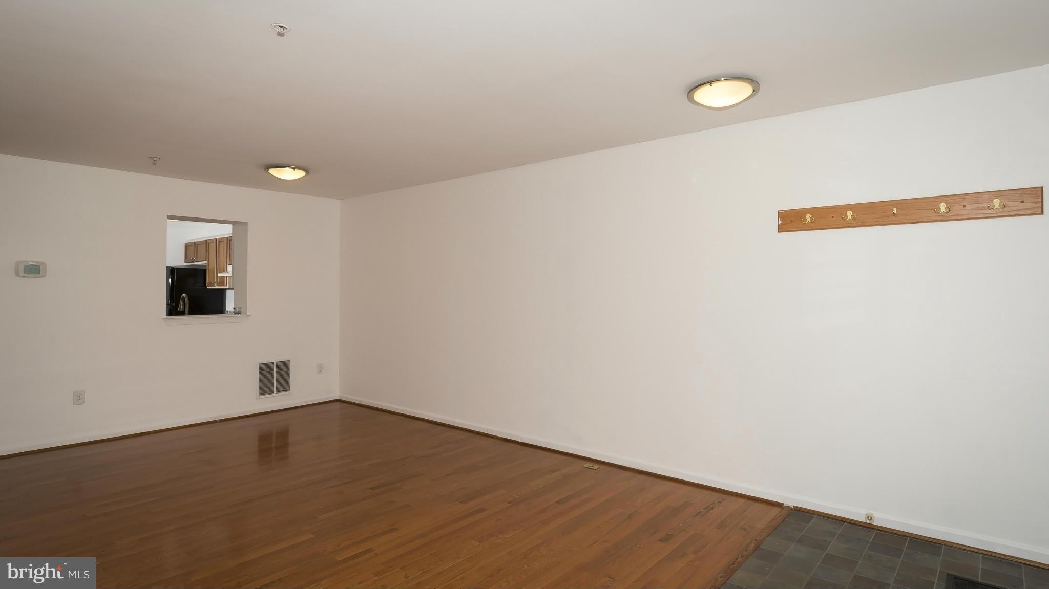 VILLAGE OF LONG REACH - Residential