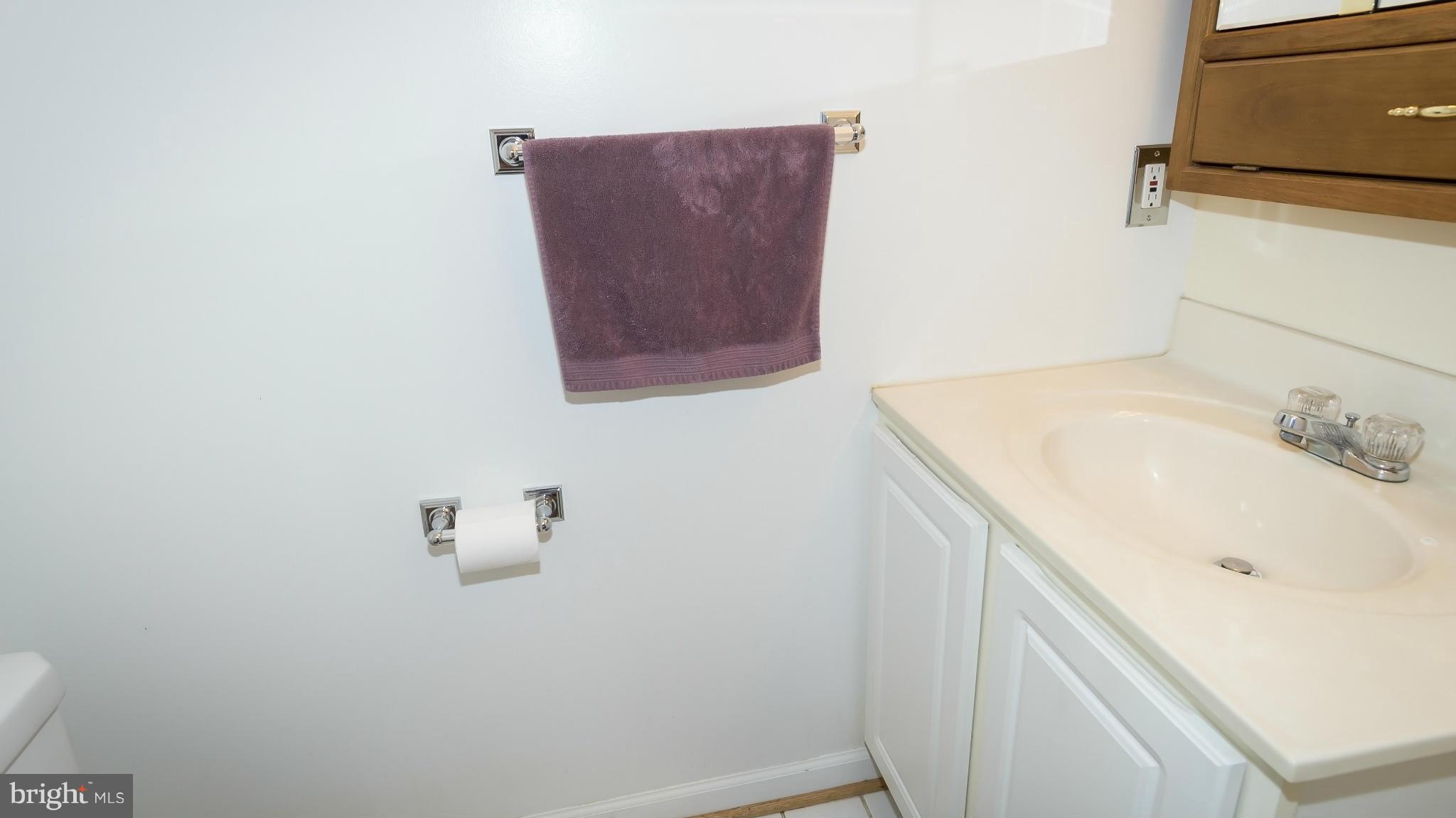 VILLAGE OF LONG REACH - Residential