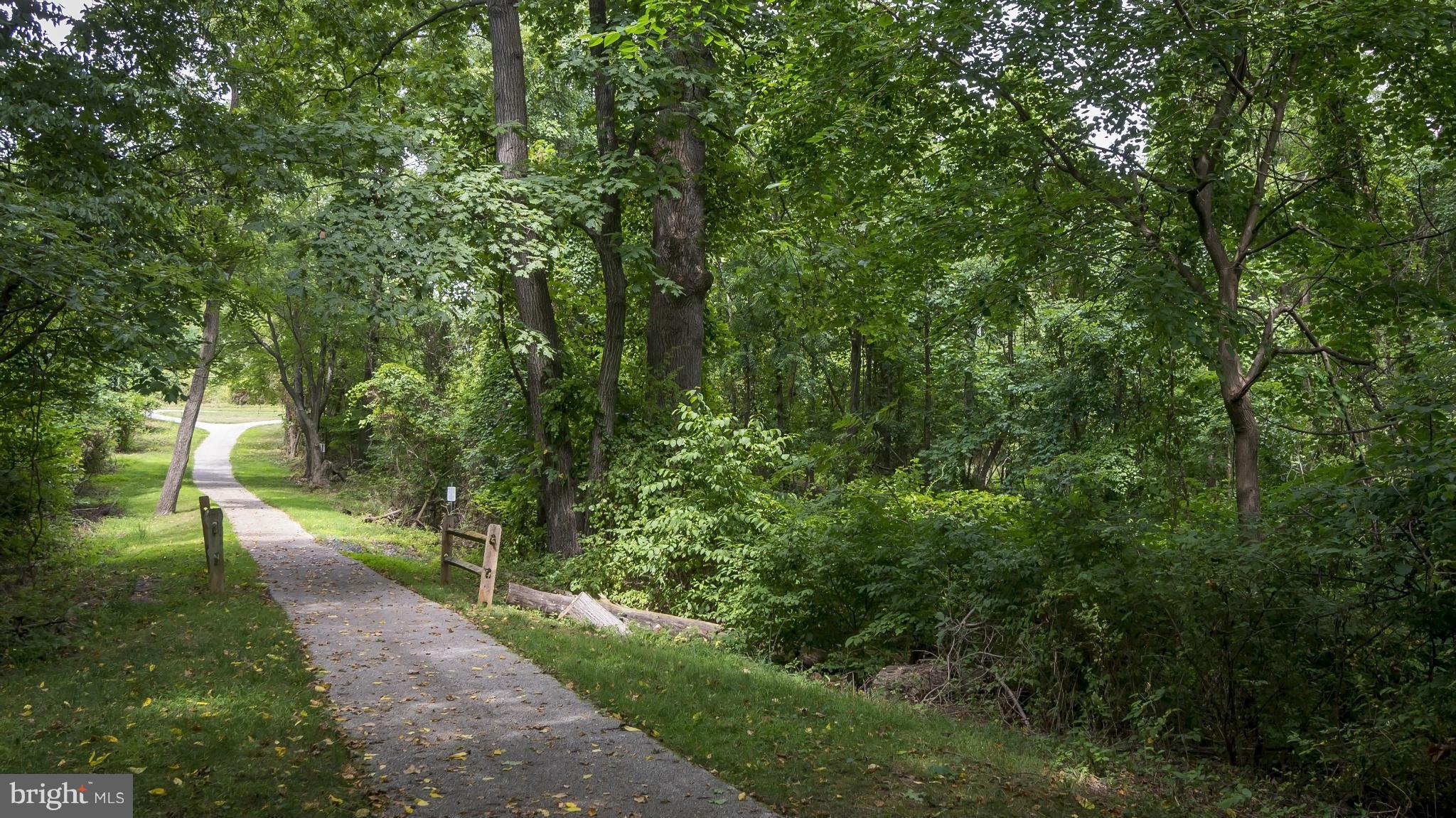 VILLAGE OF LONG REACH - Residential