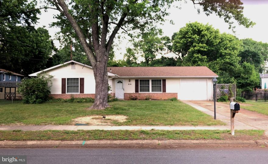 With a little TLC this charming Rambler could be your new home! Great Potential in this 3 bedroom 1.5 bath home. Master bedroom with half bath and walk in closet. Eat in kitchen. Living room features built in bookcases. Nice level yard with a covered porch for your outdoor entertaining. Conveniently located near shopping, restaurants and public transportation. Sold "AS IS"