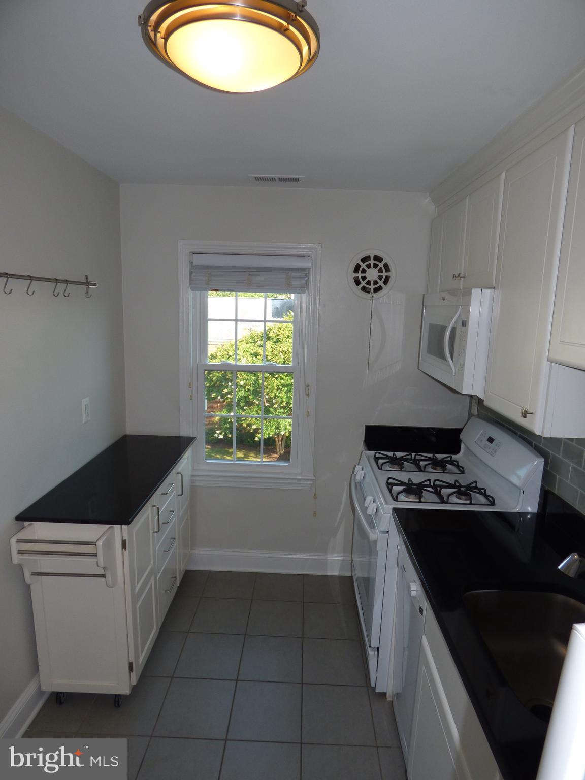 BELLE VIEW CONDOMINIUMS - Residential Lease