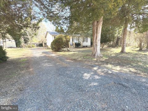 Homes For Rent - 12904 Huron Drive<br/> LUSBY, MD 20657