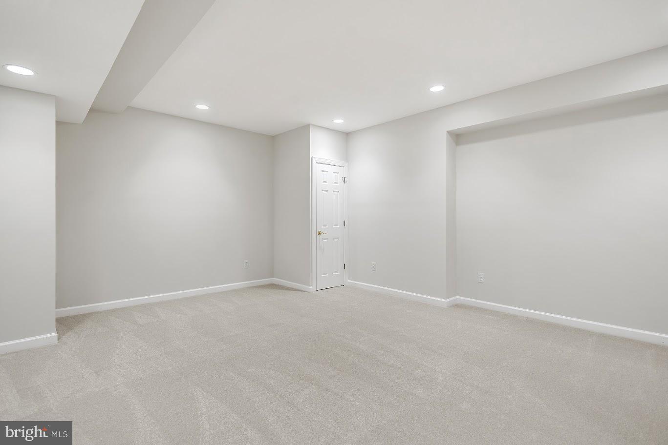 GREAT FALLS LANDING - Residential