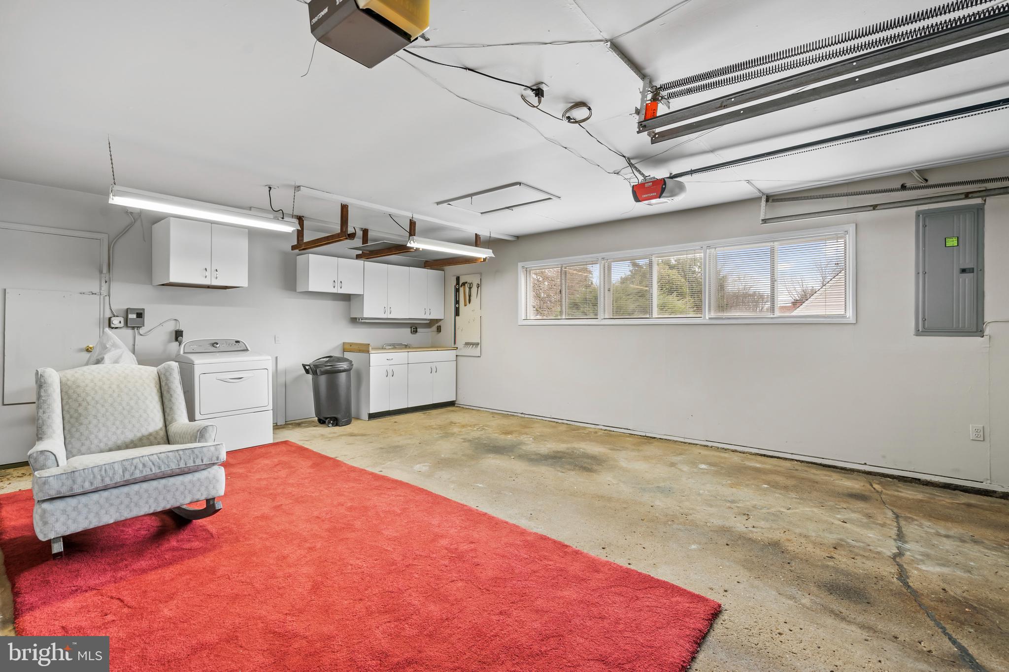 FORSYTHIA GATE - Residential