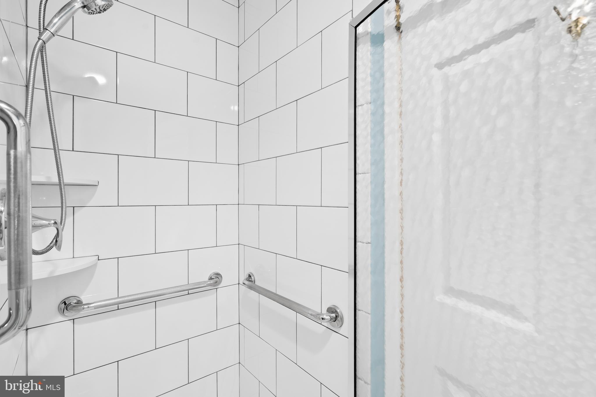 FORSYTHIA GATE - Residential