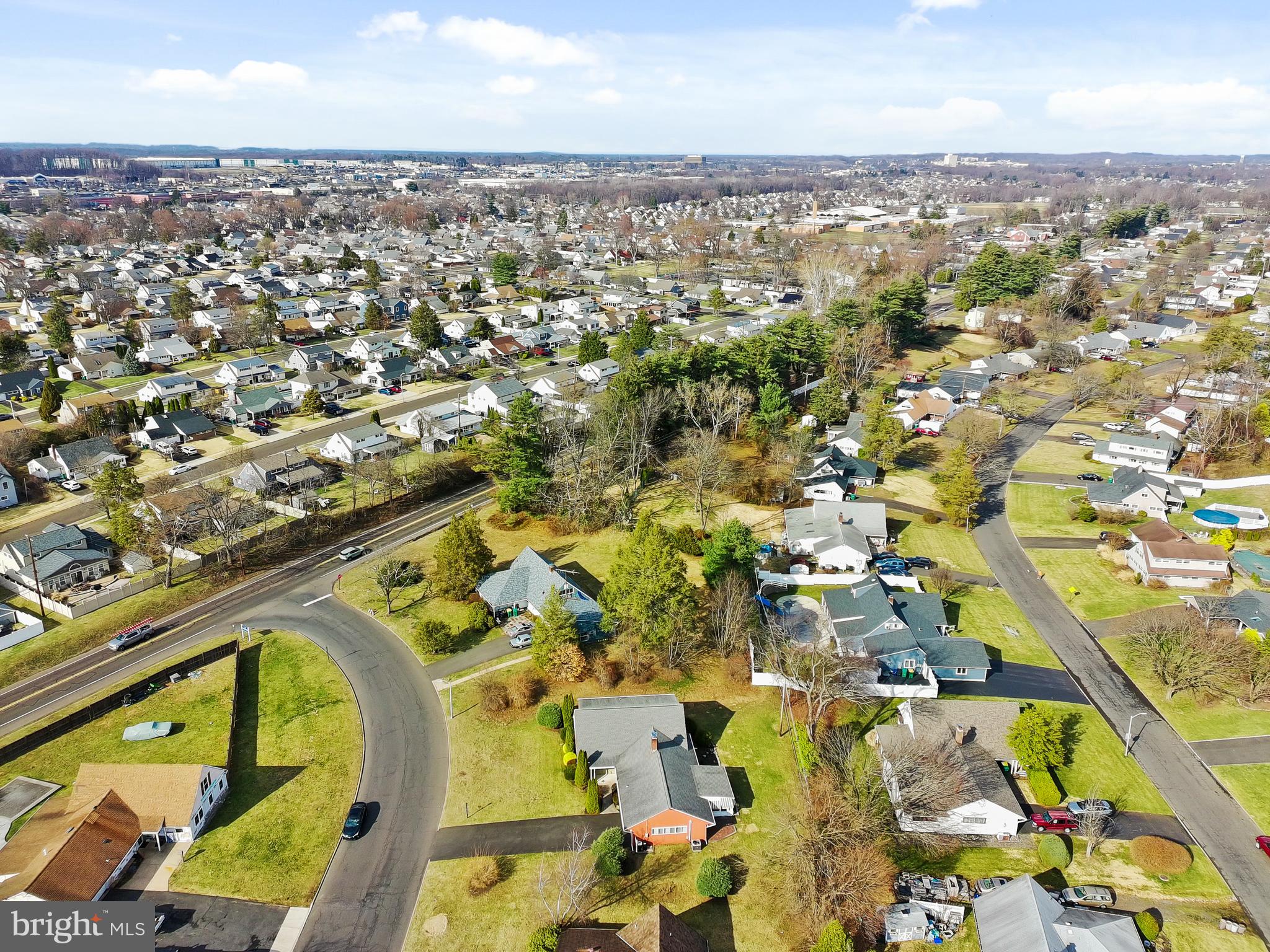 FORSYTHIA GATE - Residential