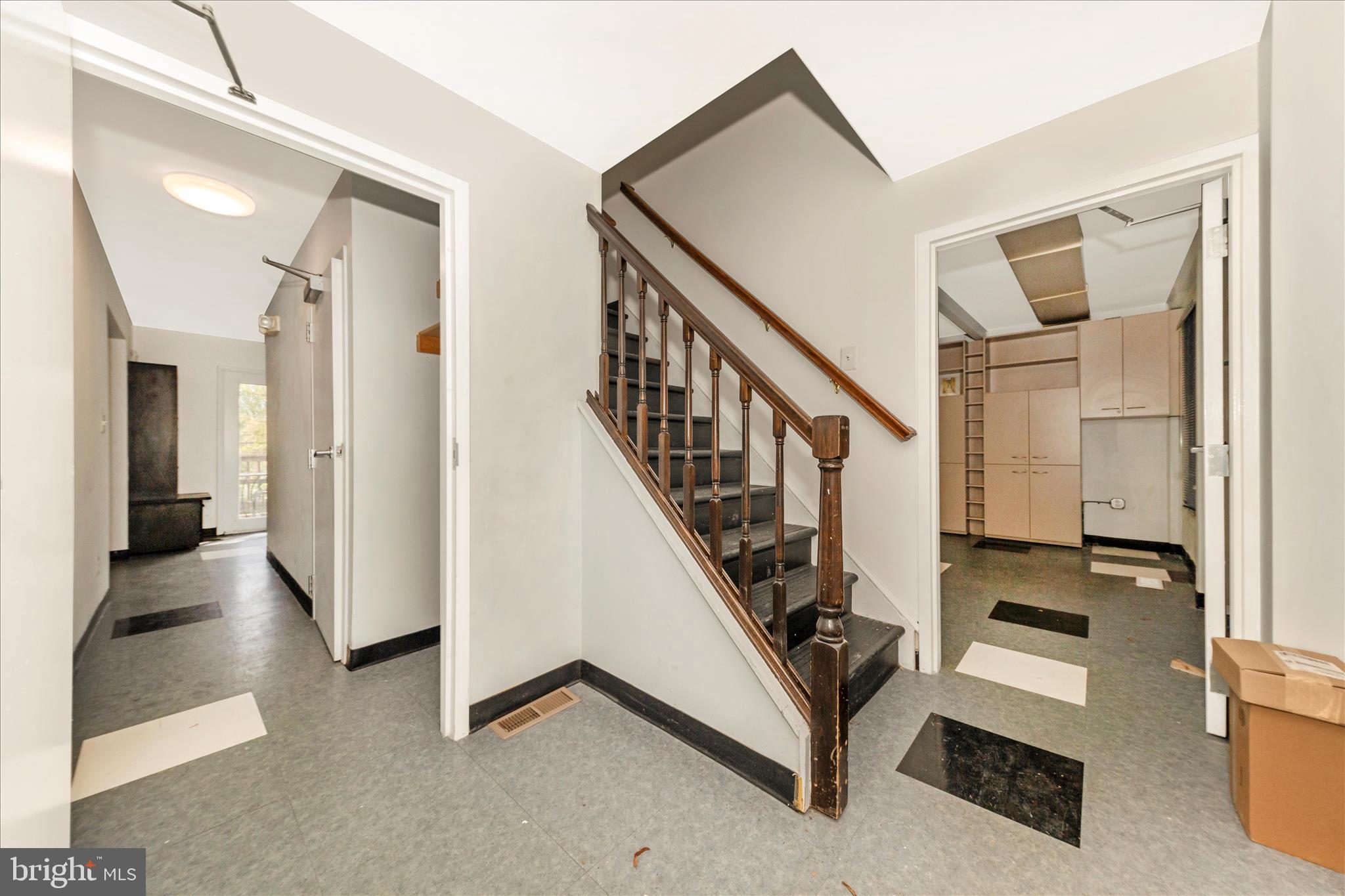 ALTA VISTA - Residential