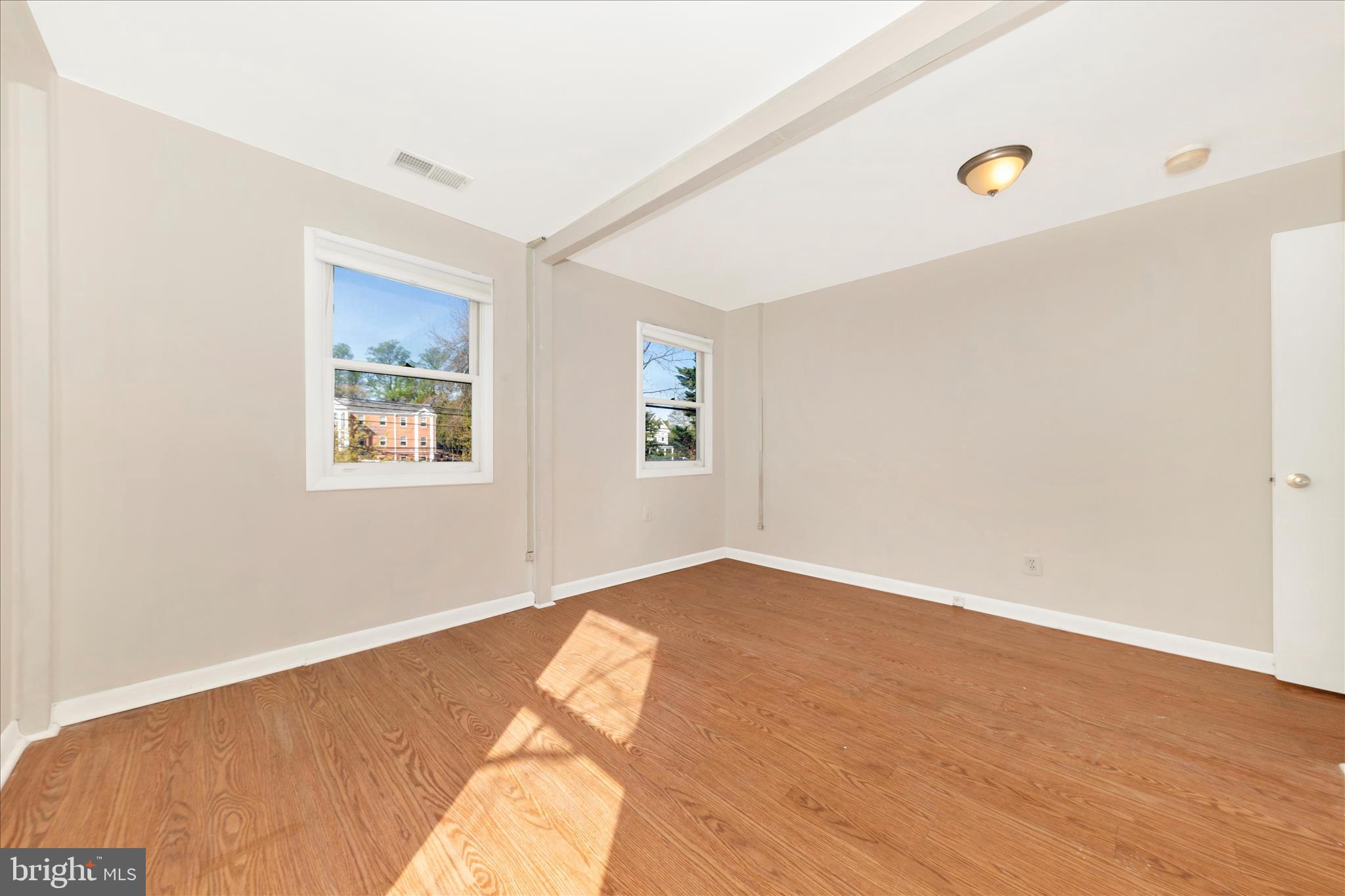 ALTA VISTA - Residential