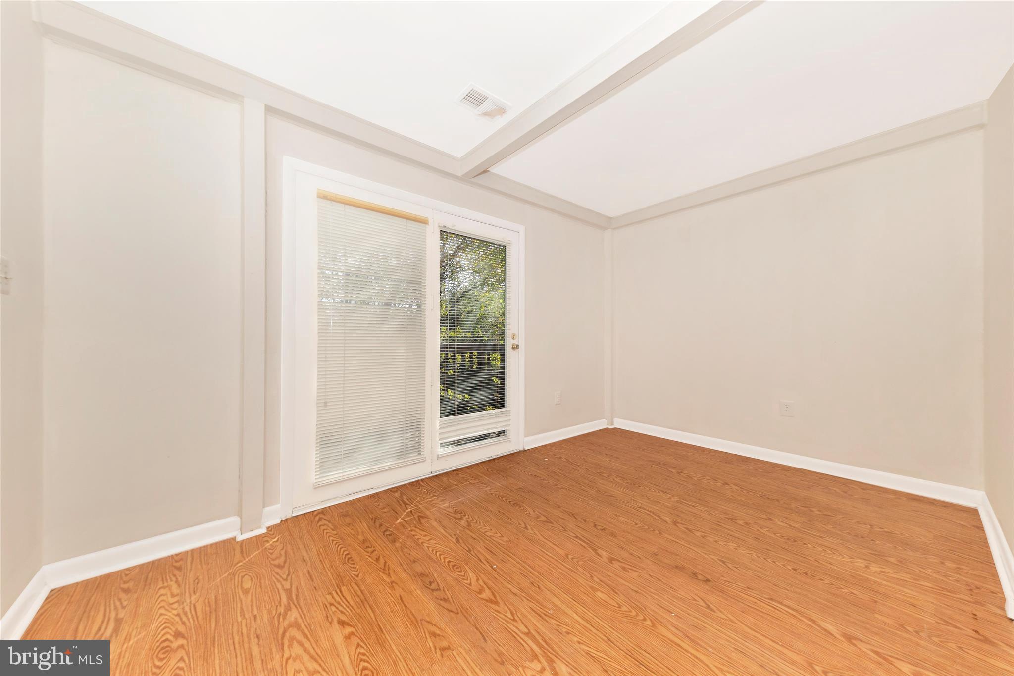 ALTA VISTA - Residential