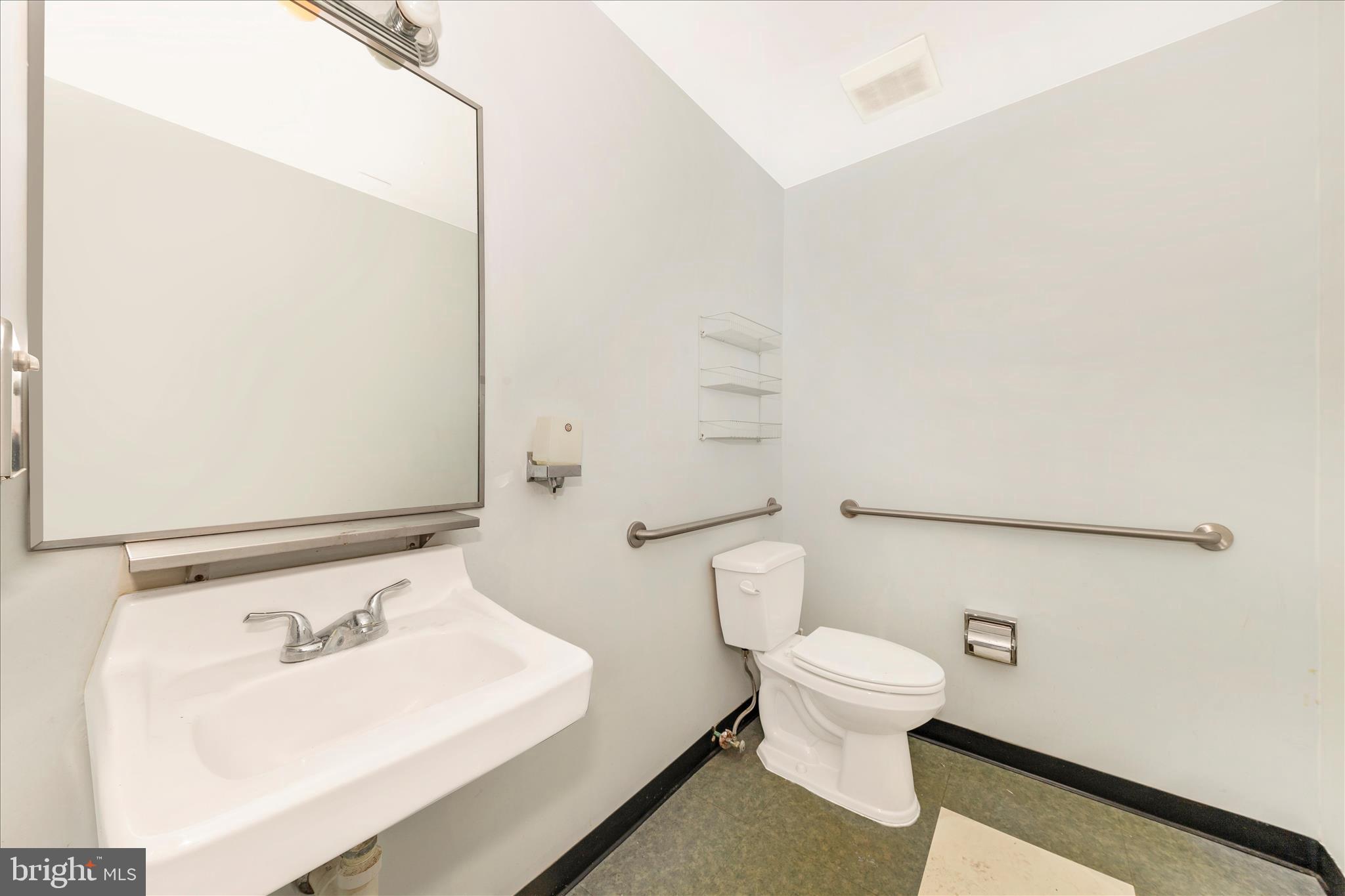 ALTA VISTA - Residential