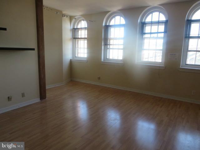 301 RACE STREET 501