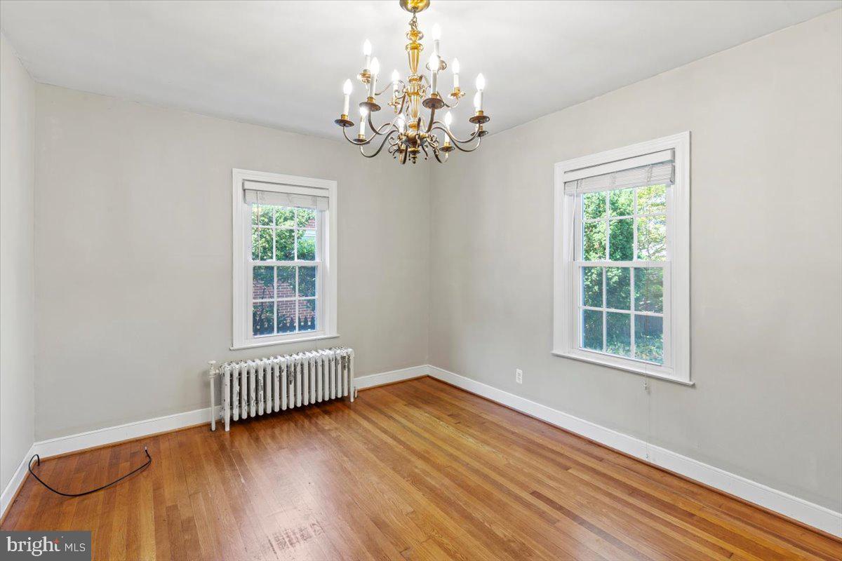 NORTH END - Residential