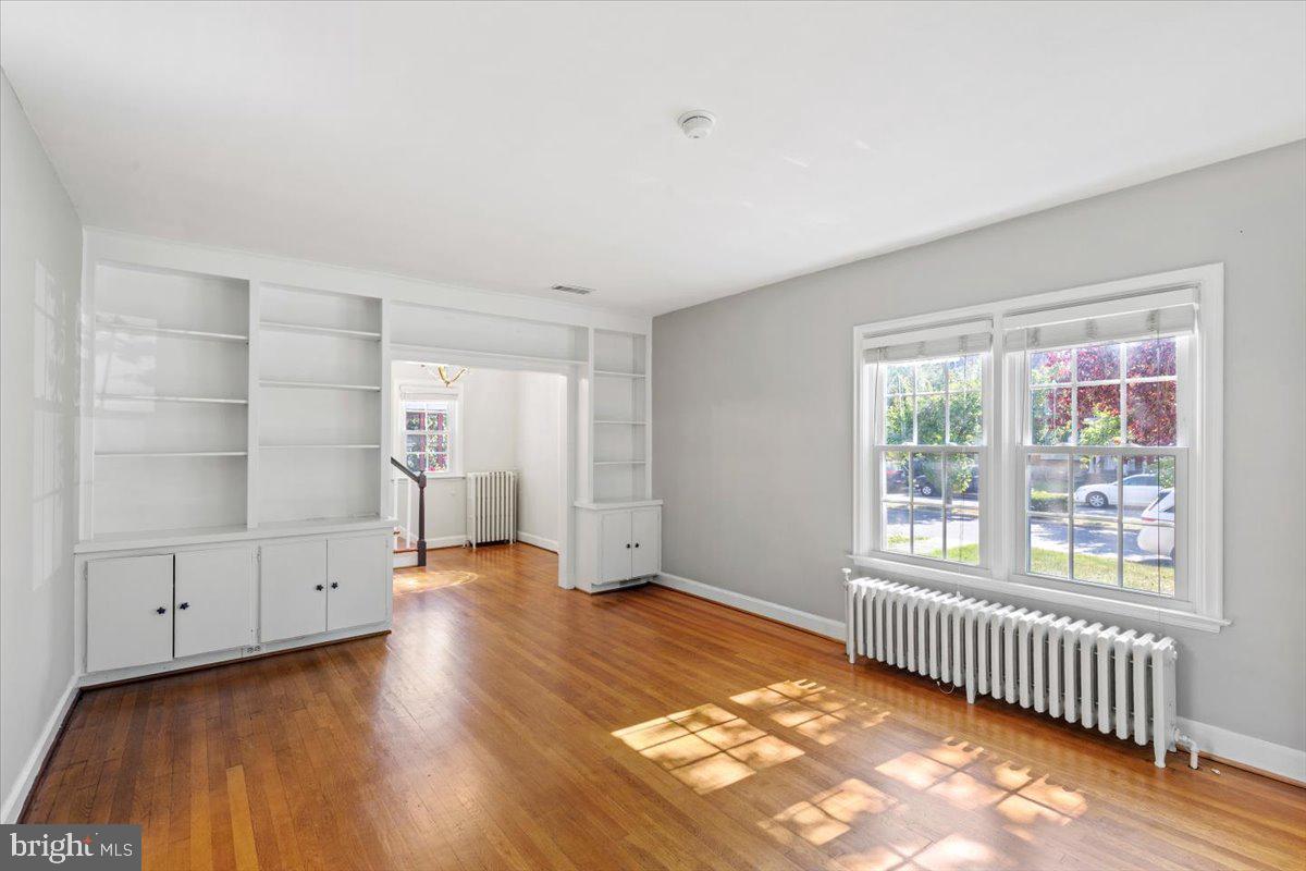 NORTH END - Residential