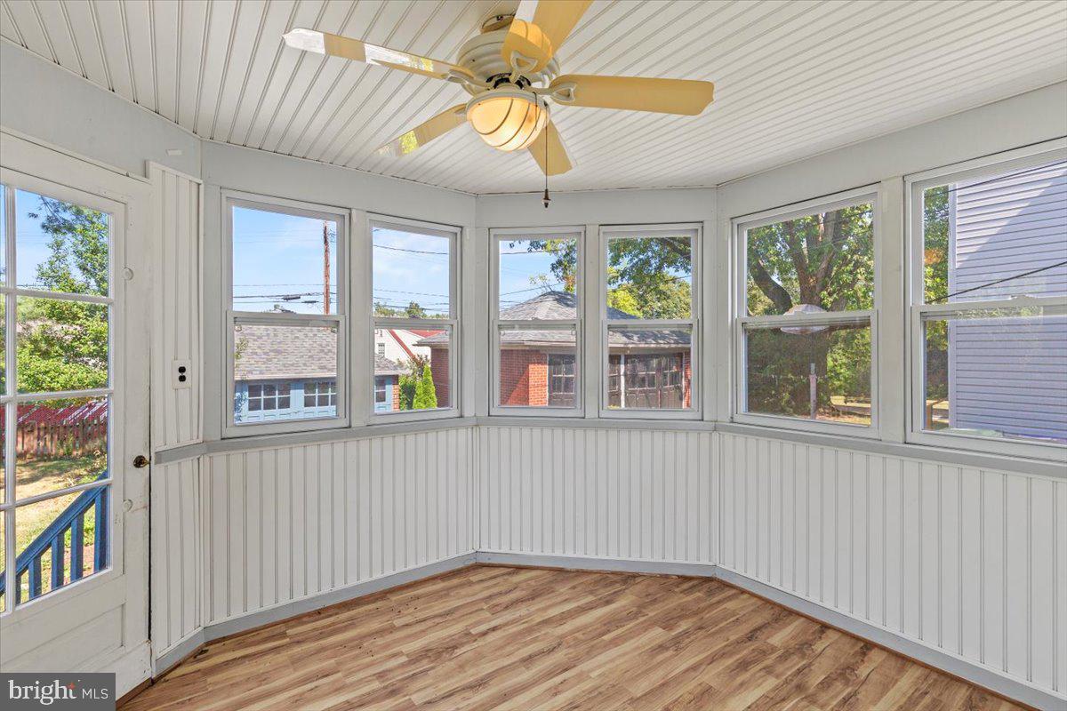 NORTH END - Residential