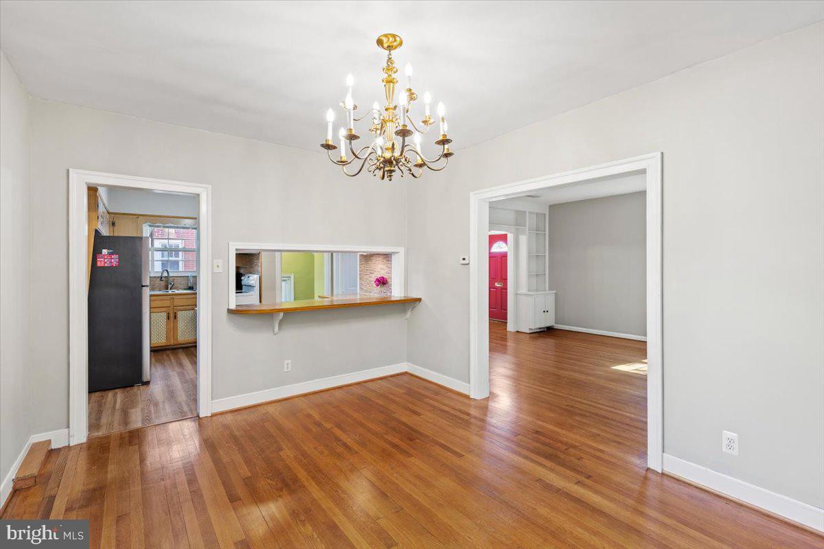 NORTH END - Residential