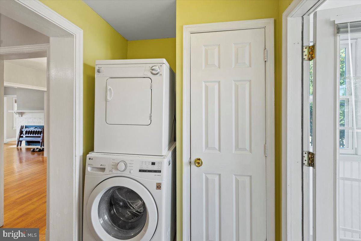 NORTH END - Residential